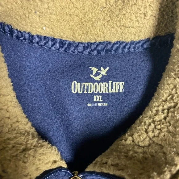 Outdoor Life Men’s Fleece Vest - Picture 2 of 2